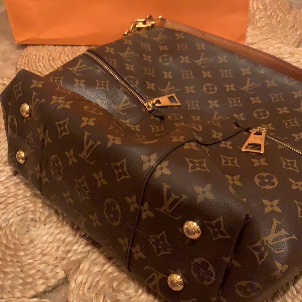 Authentic Louis Vuitton✨ - Picture 2 of 13